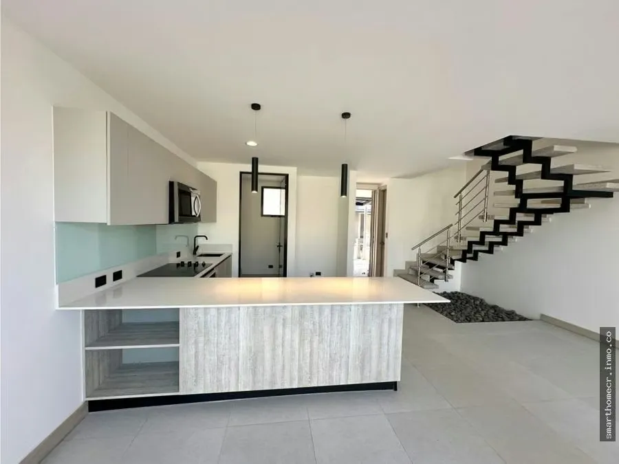 HOUSE FOR RENT IN CONDOMINIUM LINDORA VILLAGE
