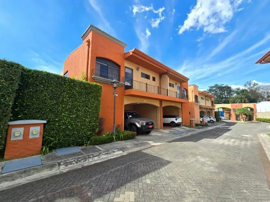 Venta de casa en Condomio en Brasil de Mora