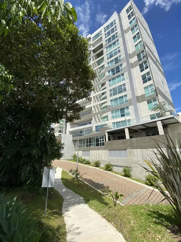VENTA DE APARTAMENTO EN CENTRAL PARK - ESCAZÚ