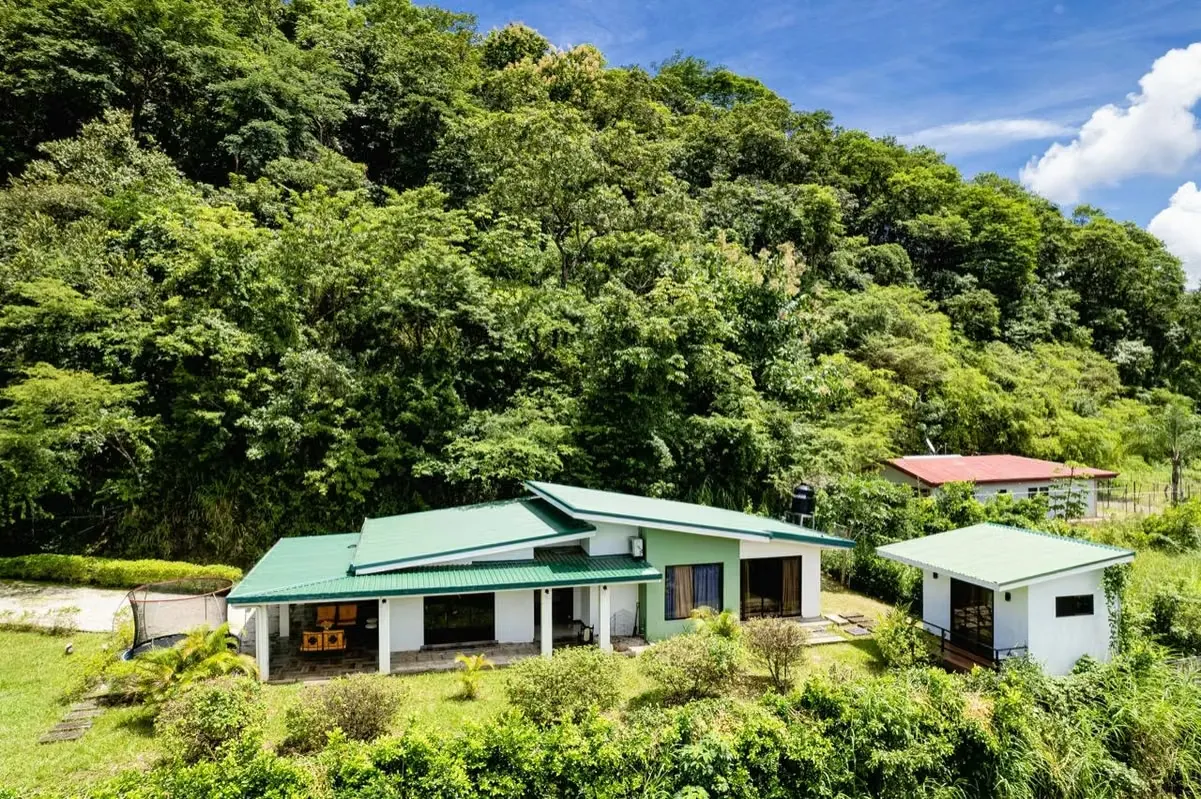 HOUSE FOR SALE – RESIDENTIAL BOSQUES DON JOSE, NICOYA, GUANACASTE