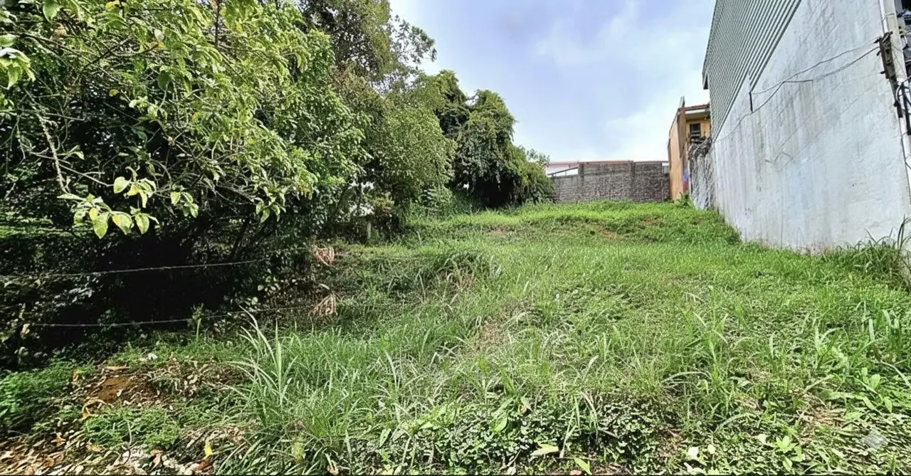 Lot for sale in Curridabat, 500 meters from Plaza del Sol, mixed use