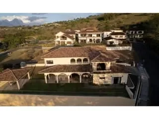 House for Sale – Brasil de Santa Ana