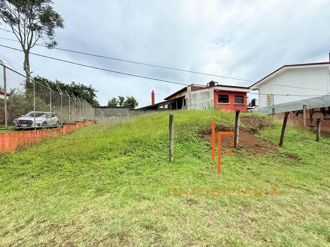 Venta Lote de 300 m2 en San Isidro de Heredia cerca de Ruta 32