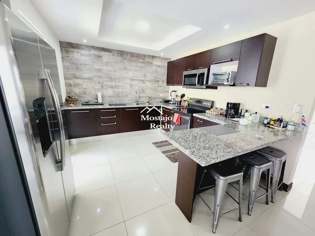 Casa en Venta en Condominio Río Palma, Guachipelin de Escazú
