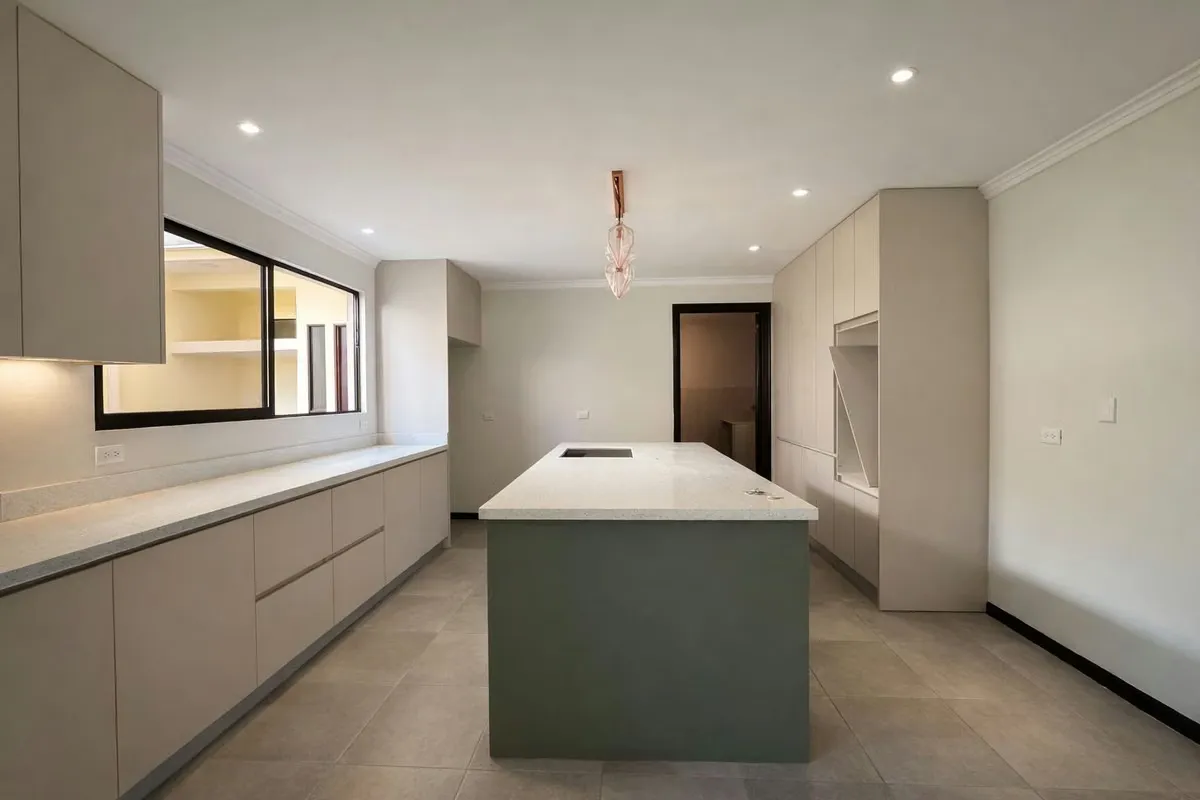 House located in a private condominium with a limited number of units, offering a quiet and secure environment with an ...