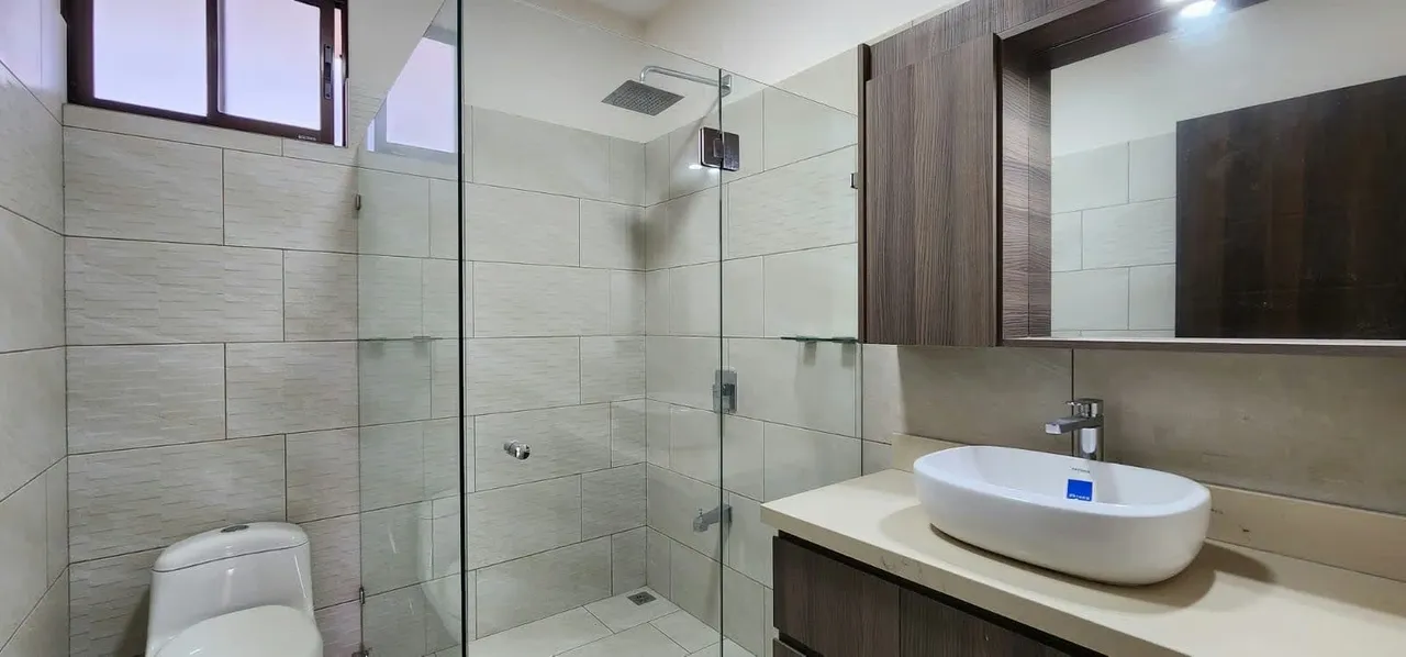 Nuevo modelo y ultimas Unidades Condominio Trival, FINANCIAMIENTO 100% para estrenar a la venta en San Antonio de Coronado. Casas 100% en concreto construidas en dos niveles Terreno de ... — photo 2