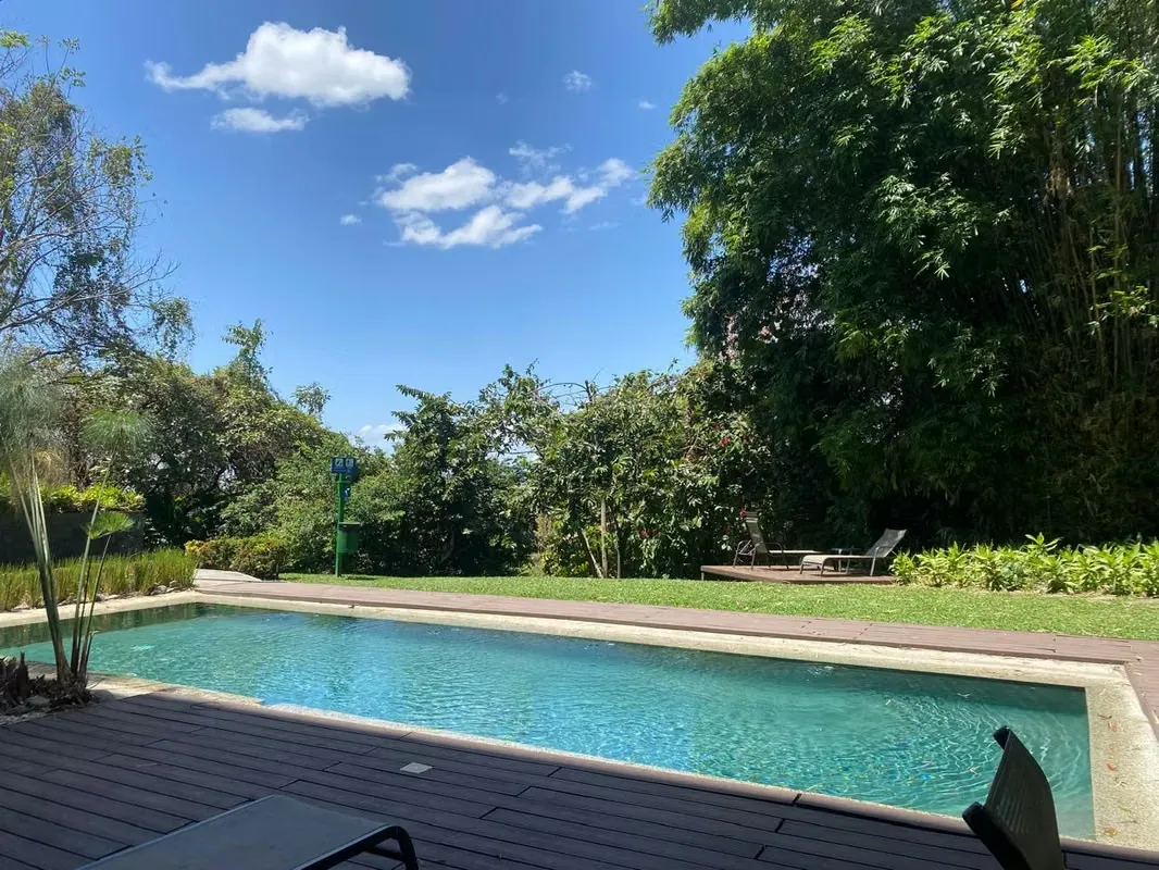 VENTA PARA INVERSIÓN DE CASA DE UN NIVEL EN CONDOMINIO - SANTA ANA, LINDORA