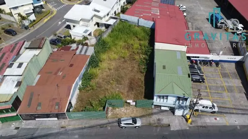 Venta de lote en Sabanilla | 585 m2 | USO MIXTO | TOPOGRAFÍA PLANA | F 522
