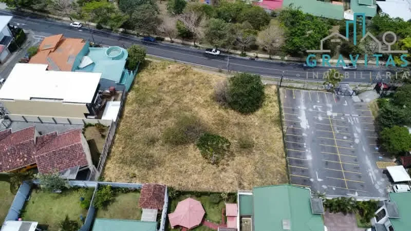 Lotes en Curridabat | Guayabos | 646 m2–2100 m2 | F 237