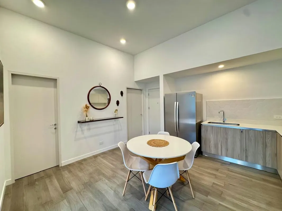 Se Alquila Apartamento amoblado en Nueve 84, Curridabat (MA).