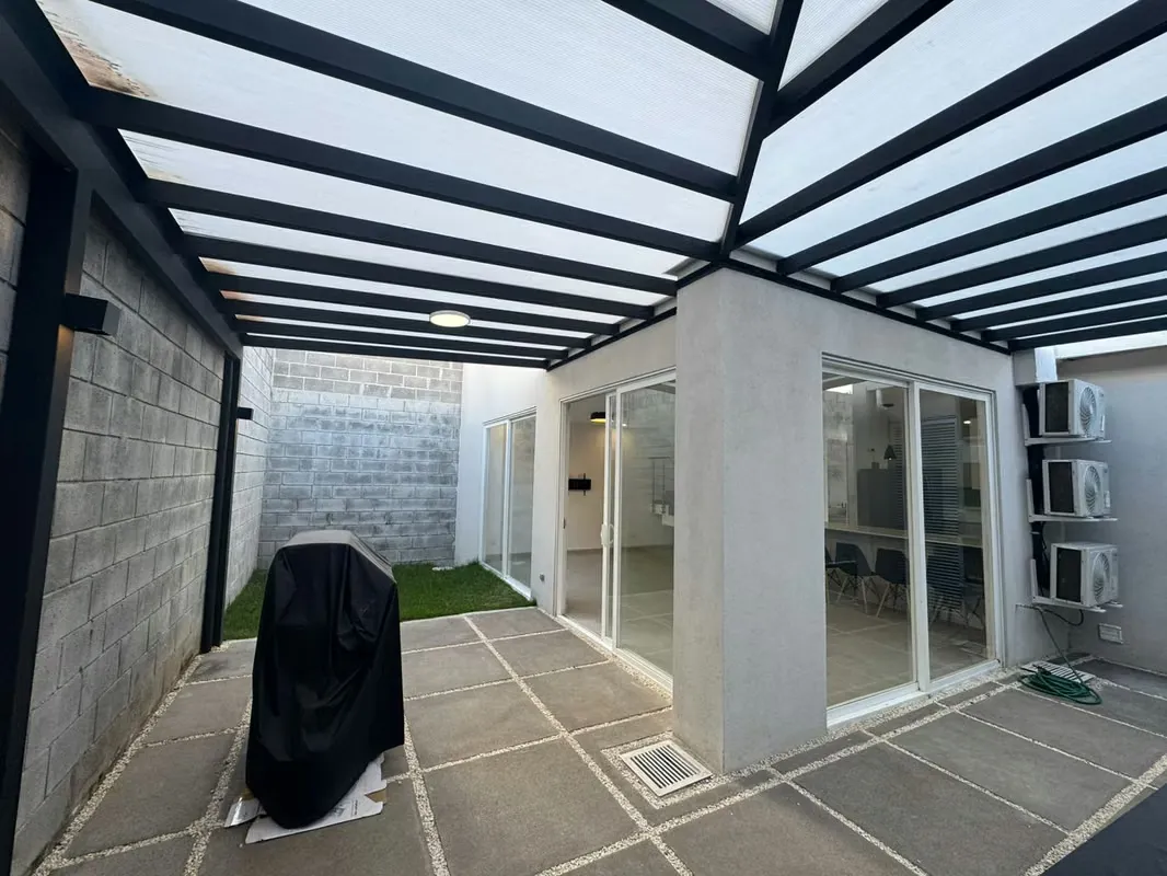 Casa en alquiler en Condominio Nasara Santa Ana – con línea blanca $2200 — photo 4