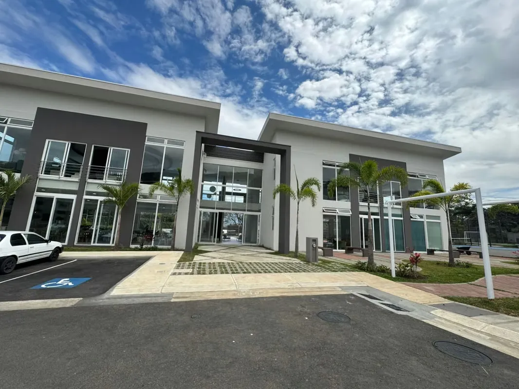 House for rent in Nasara Condominium - Santa Ana $1,800
