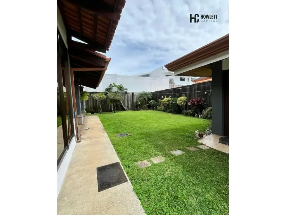 Casa de Lujo en Venta – Residencial La Amada, San Pablo, Heredia — photo 2