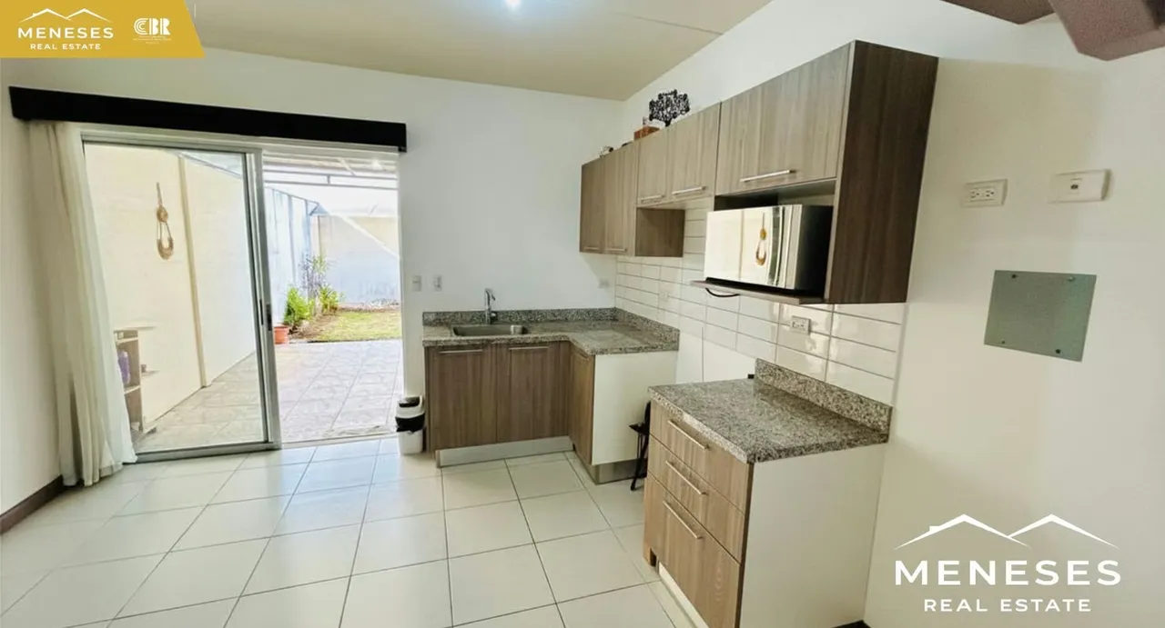 Venta de Casa en Condominio Vía Heredia, San Pablo de Heredia, ubicada en zona céntrica y de alta plusvalía, con rápido acceso al centro de Heredia, cerca de comercios, ... — photo 4