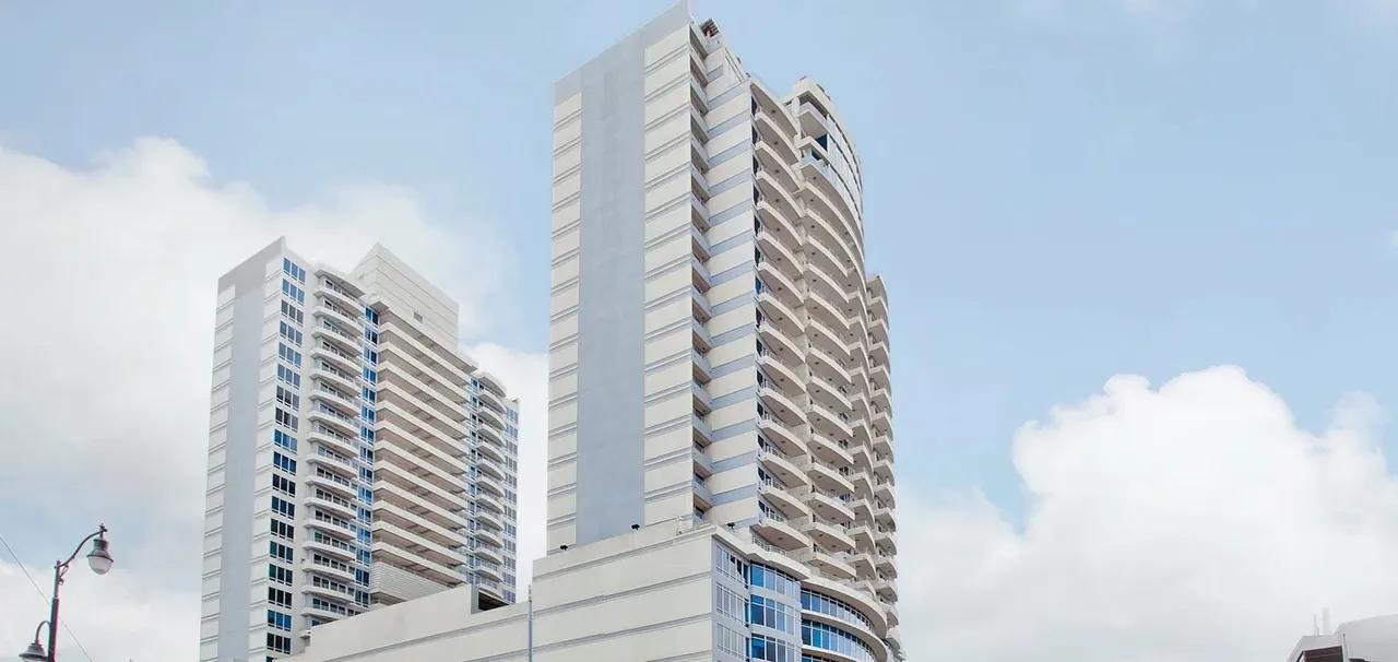 Espacio comercial de 110 m² en Torres Paseo Colón