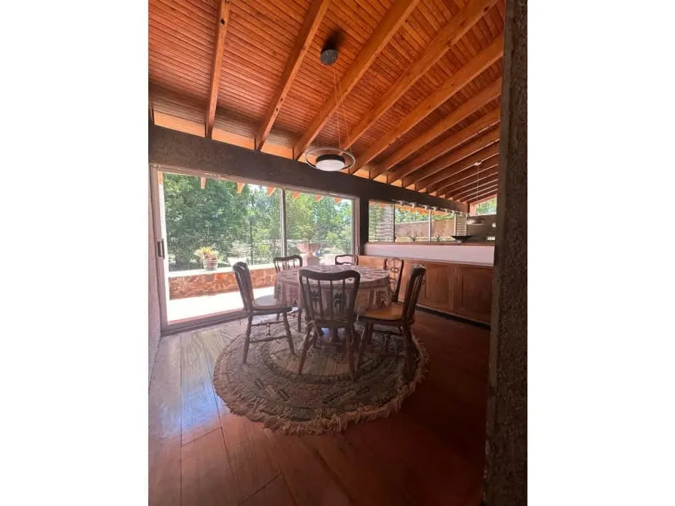 Casa Francia: Espectacular casa con 650 metros cuadrados de construcción y alrededor de 5.000 metros cuadrados de terreno. En un concepto de cerrado tipo condominio, con vistas ... — photo 4