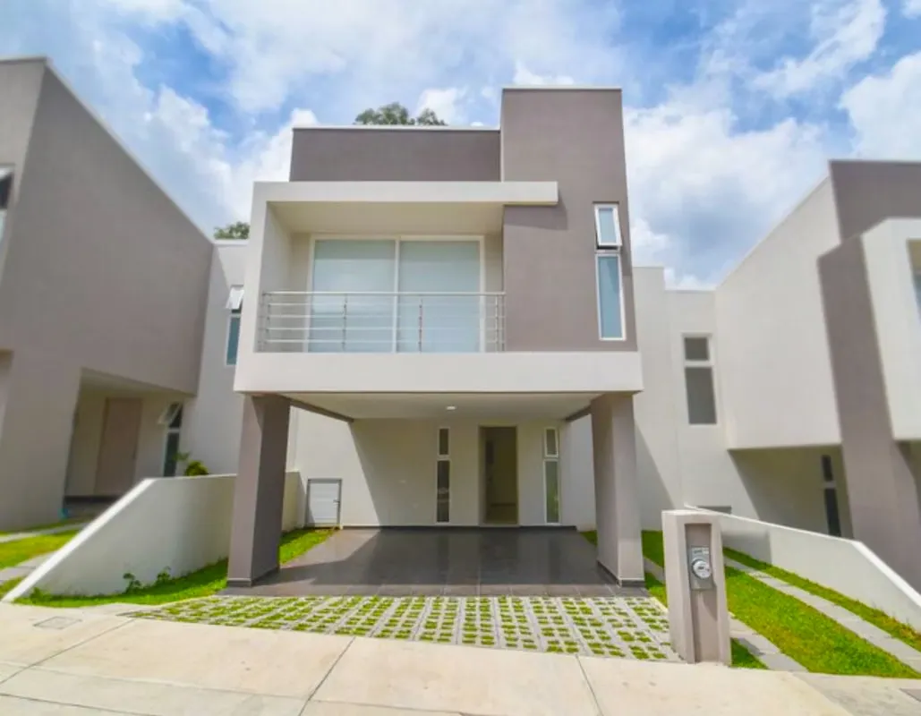 VENTA Casa NUEVA Condominio Nasara en Río Oro, Santa Ana