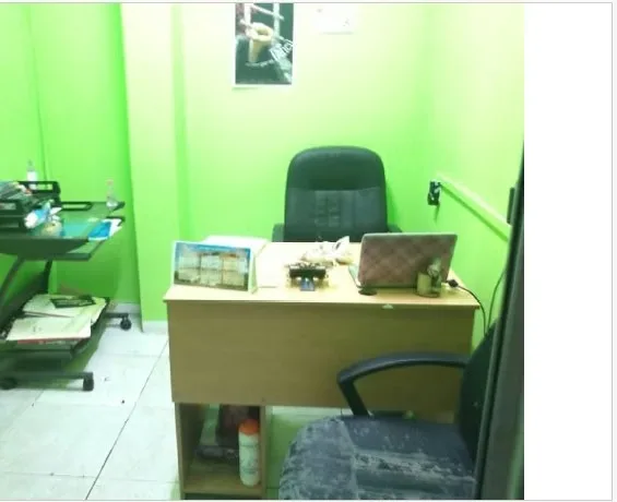 Se Vende Local Comercial con excelente ubicación en San José Centro, frente al Parque Los Mercaditos. A 100 metros de PLAZA VIQUEZ. — photo 2