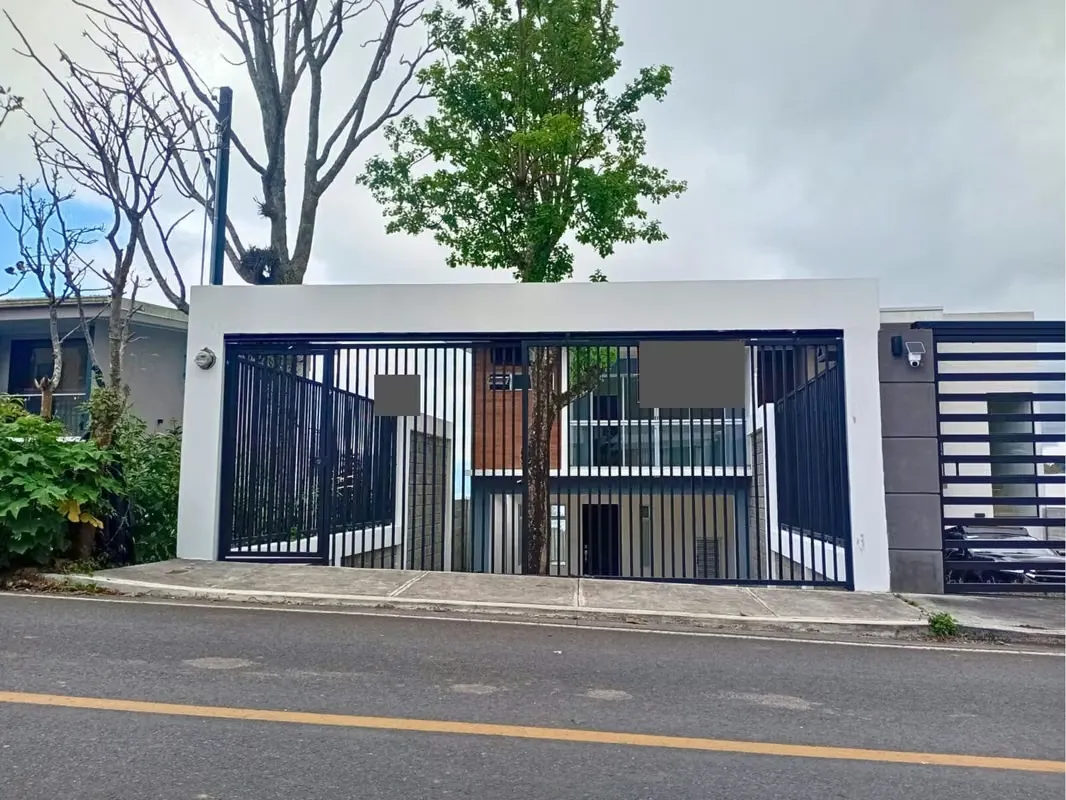 Casa Emerald Heights Escazu home for sale on mountain side