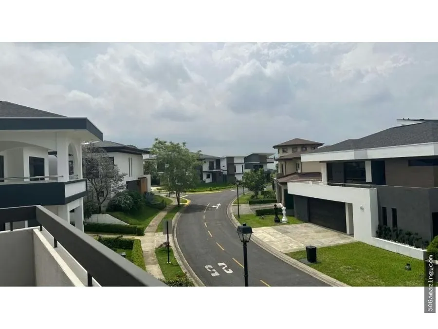 HOUSE FOR SALE, HEREDIA, ULLOA, FRANCOSTA CONDOMINIUM