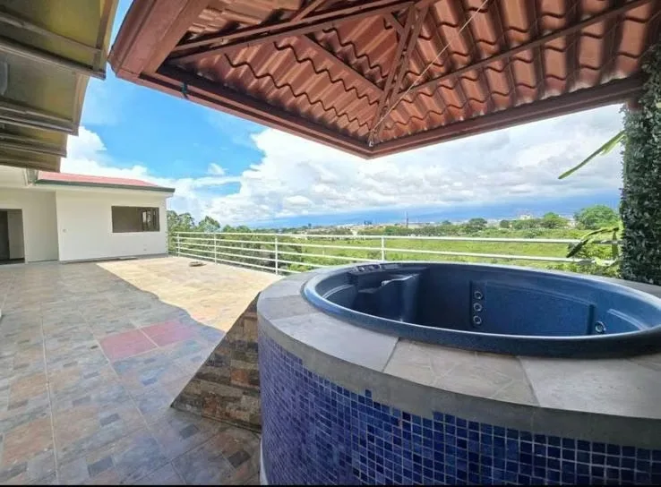 ¿Busca el equilibrio perfecto entre elegancia, amplitud y la mejor ubicación de San José? Este espectacular Penthouse ... — photo 2