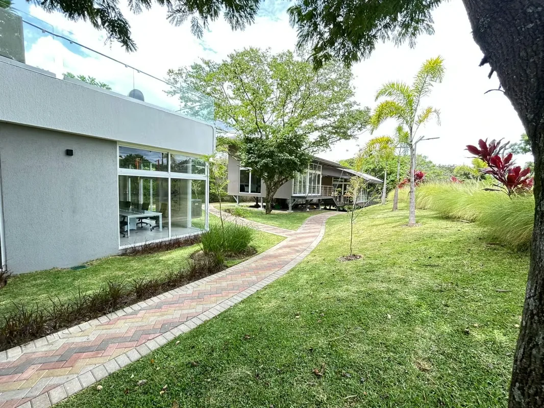 Modern house for sale in Condominium 10.3 Guachipilín - Escazú