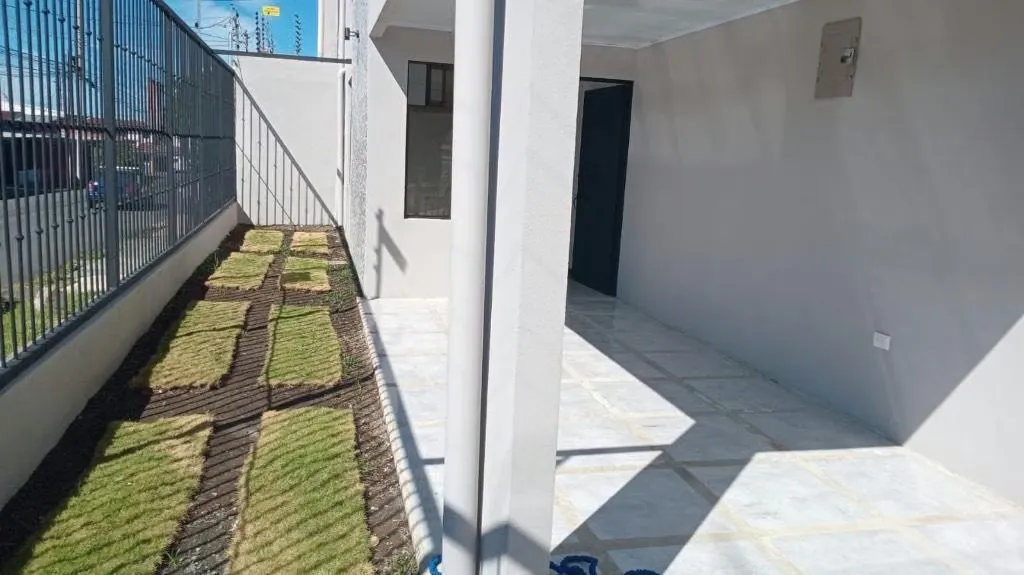 Brand New House for Sale in Tibás Downtown