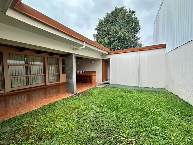Propiedad comercial en San Pedro, Montes de Oca