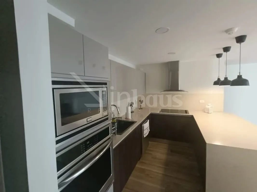 Se vende apartamento ubicado en exclusivo condominio en Santa Ana, Río Oro. Una propiedad moderna, cómoda y con excelente distribución, ideal para quienes buscan vivir en una zona ...