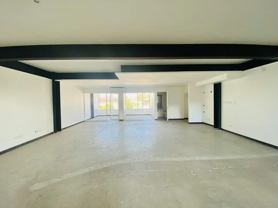Office for Rent, 86 m² in Shopping Center - Lindora, Santa Ana