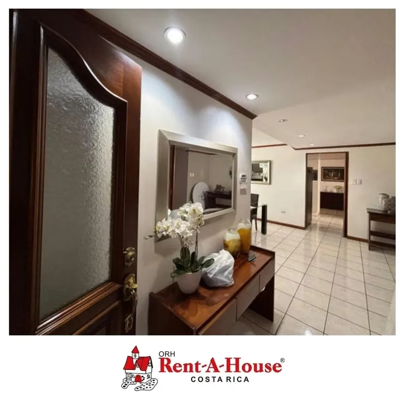 VENTA DE CASA + 2 APARTAMENTOS + OFICINAS | TIBÁS