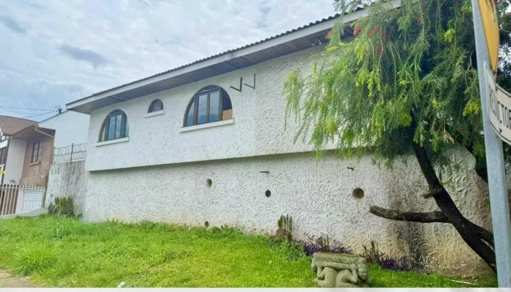 PROPIEDAD ESQUINERA PARA DESARROLLO EN ROHRMOSER - 1048 M2