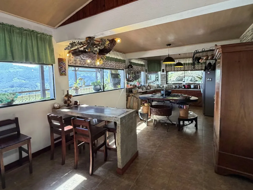 Casa con Excelentes Vistas en Palo Verde del Guarco
