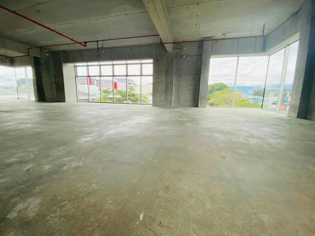 Commercial premises for sale in the new DEN7 building, in the heart of Barrio Den7, just 3 blocks from San Pedro mall, in a strategic location. — photo 5