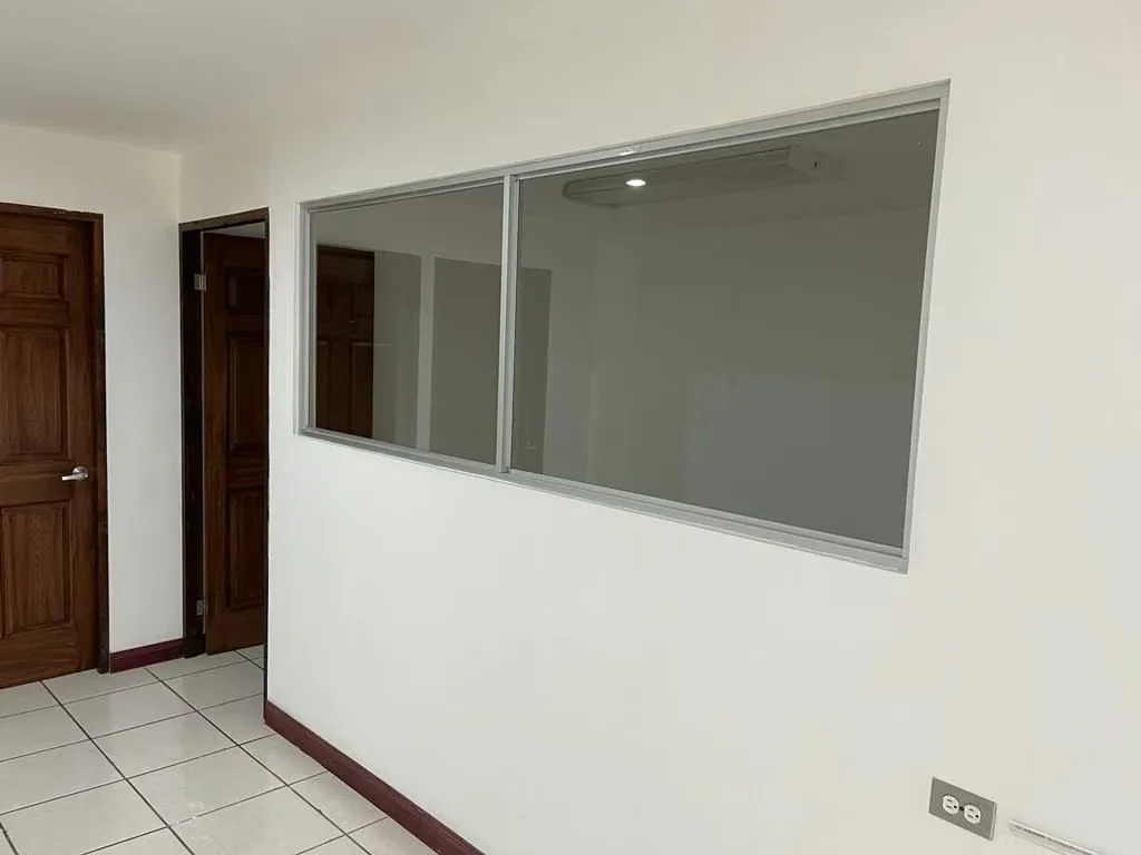 Office for rent in Centro Colon. ID 41821 — photo 4