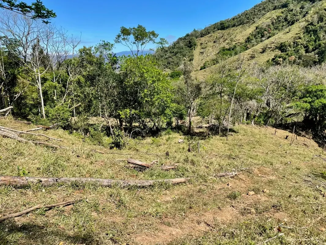 Finca en venta en Puriscal 45.860 m² cerca del centro con agua y electricidad