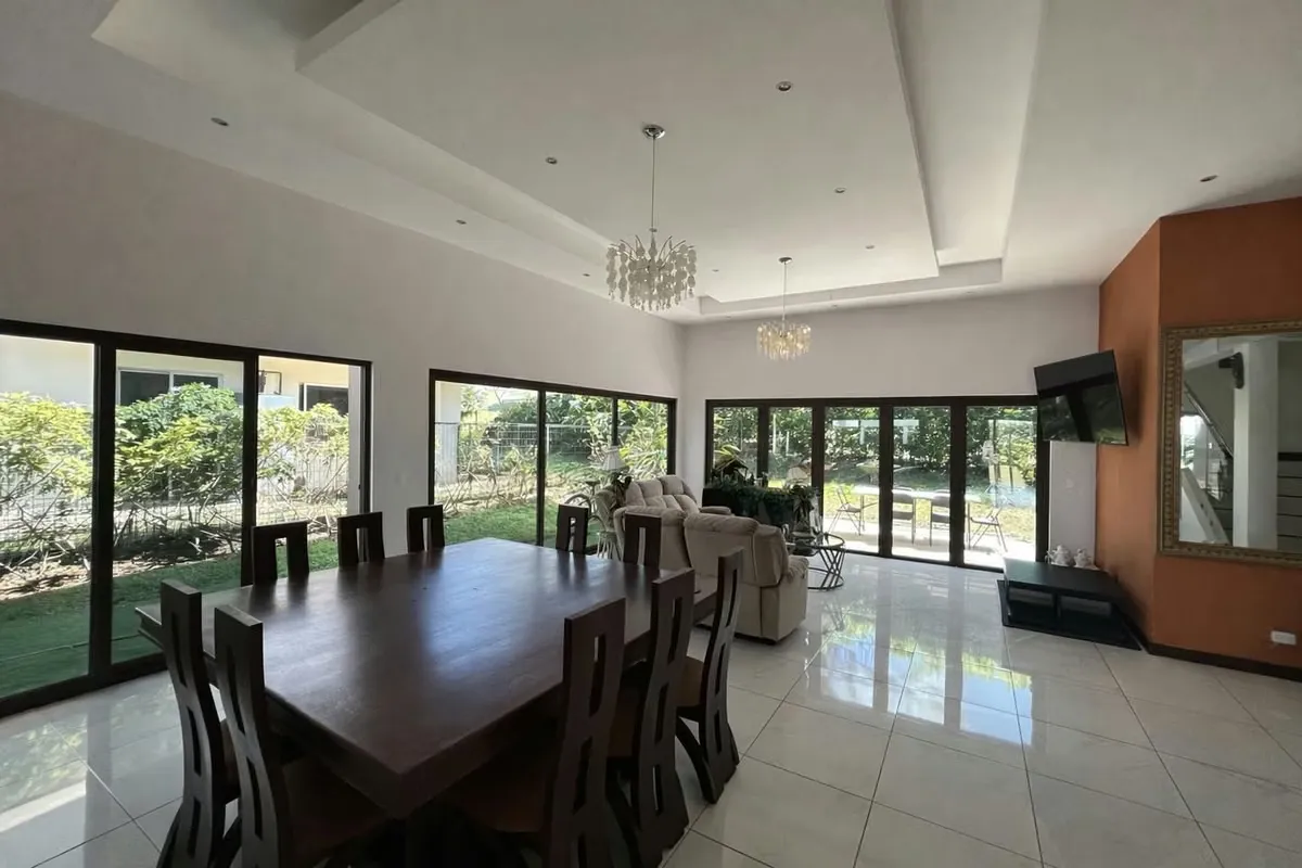 ALQUILO CASA EN CONDOMINIO ESPINAL San Rafael de Alajuela