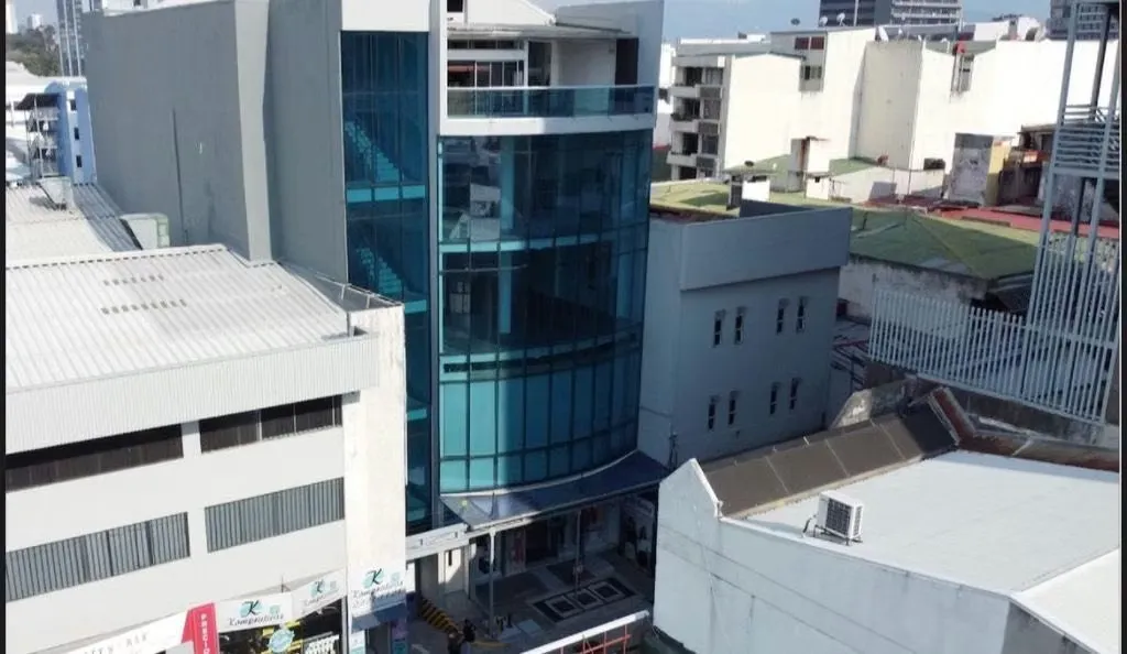 Edificio 5 Pisos en Venta – San José Centro – 2.726 m² Construcción