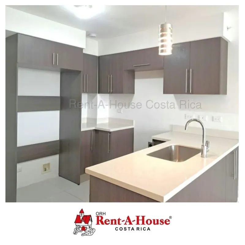 Apartamento en Alquiler en Condominio Altamira – Heredia | Vista a las Montañas y Amenidades Premium — photo 3
