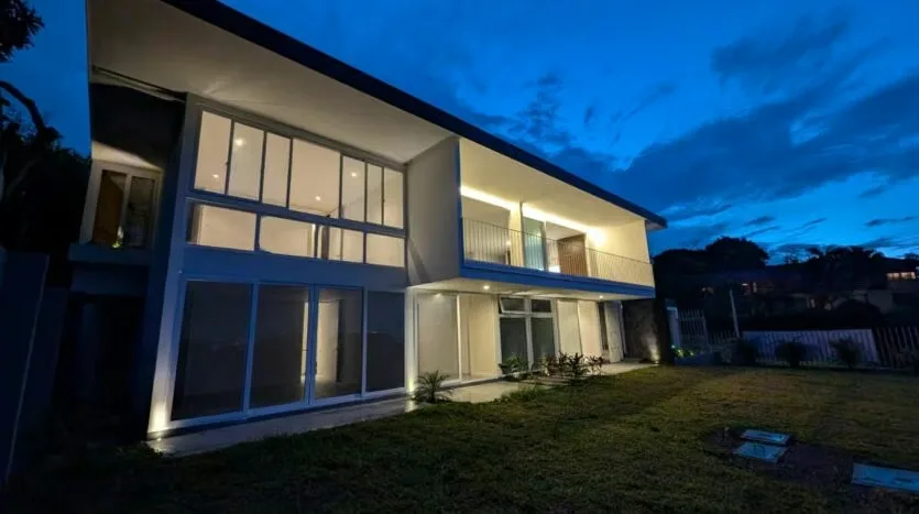 Brand-New Home for Sale in El Gregal Condominium, Curridabat
