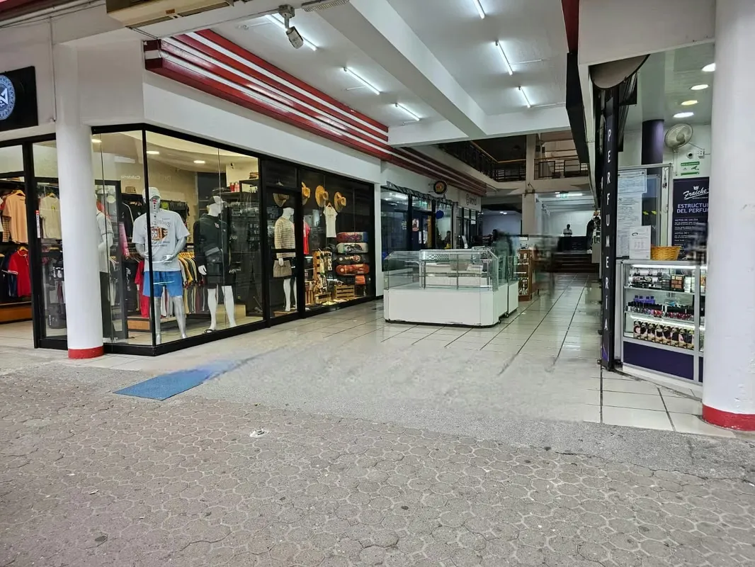 Locales especiales para Comidas, Plaza Comercial San José