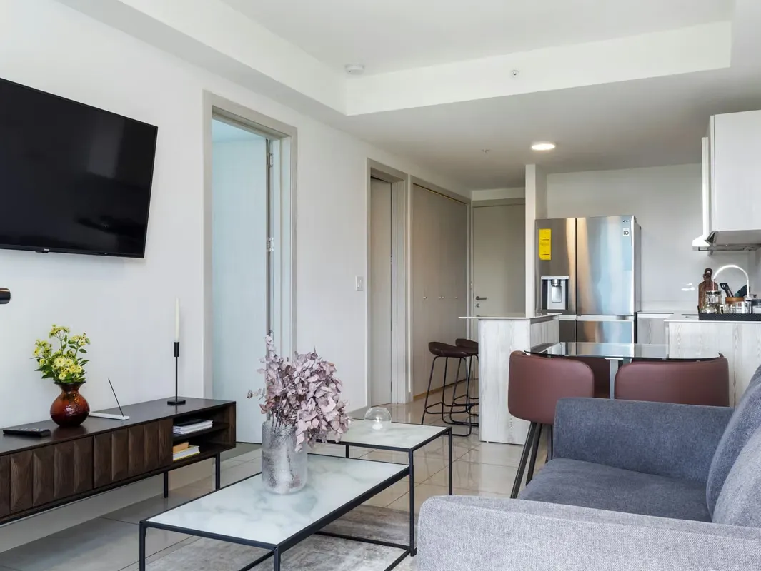 ALQUILER suitable furnished in condo Núcleo Sabana / View to the mountains and dusk