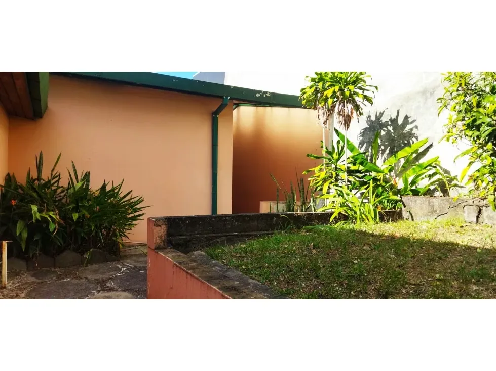Casa en Venta en Montes de Oca, San Pedro COD:5PJG9795331