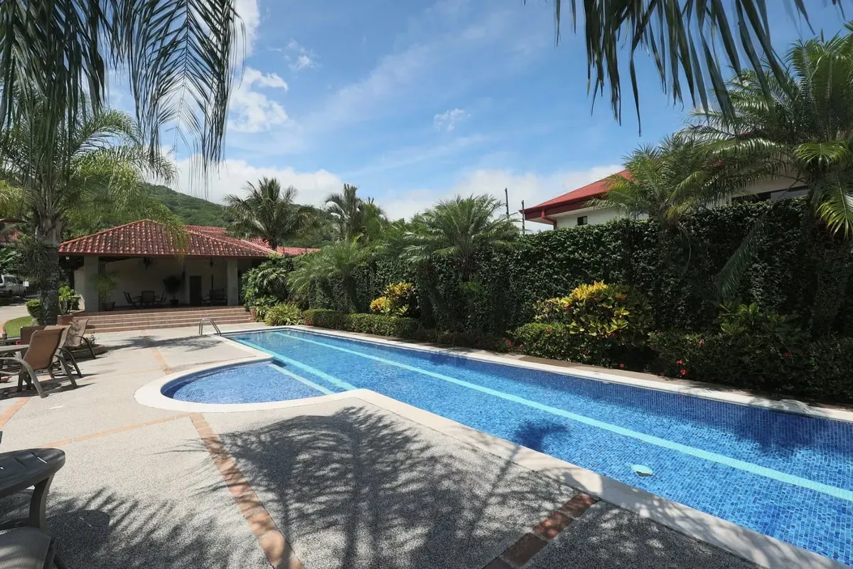 Beautiful House for Rent in a Gated Community in Piedades de Santa Ana