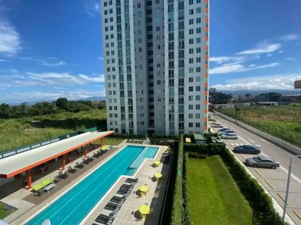 Apartamento en Heredia muy cerca de las zonas francas, Lagunilla, Cariari, Belén.
