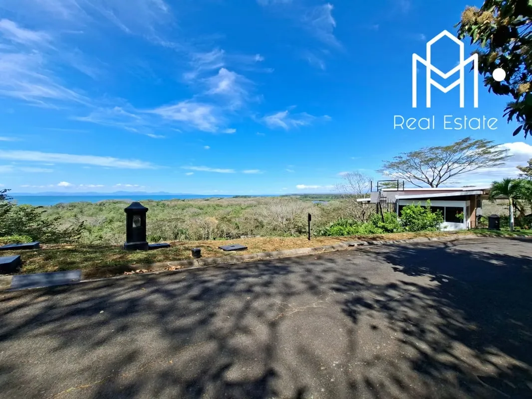 Lote En Venta Con Vista Al Mar En Nativa Resort. — photo 5