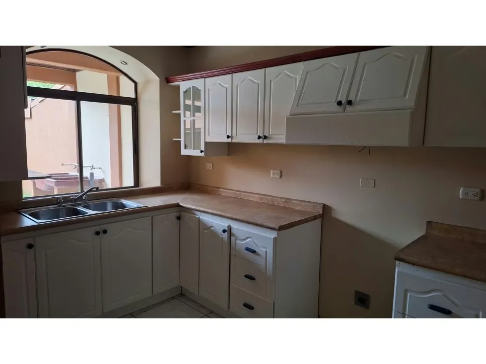 Venta de Casa en Urbanización Biamonte, Vásquez de Coronado — photo 4