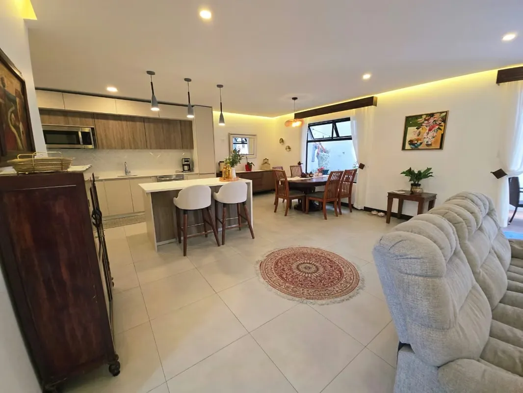 Se vende hermosa casa en Distrito San Juan