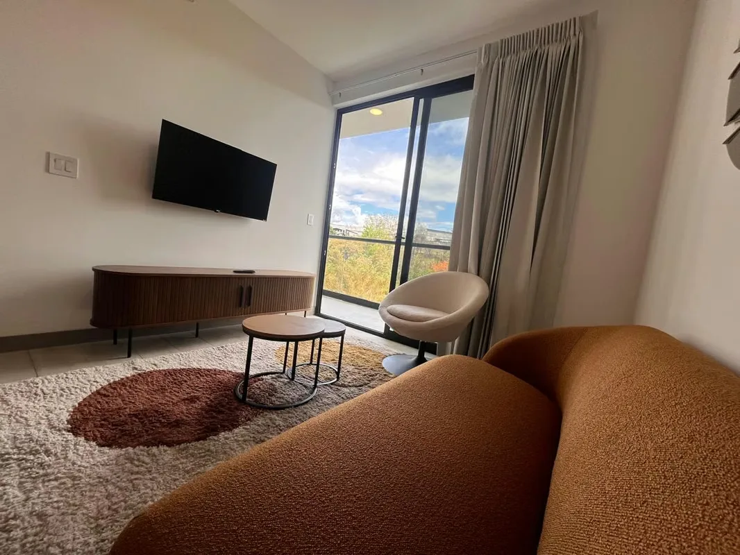 Torre en Núcleo Sabana, San José, Costa Rica. — photo 3