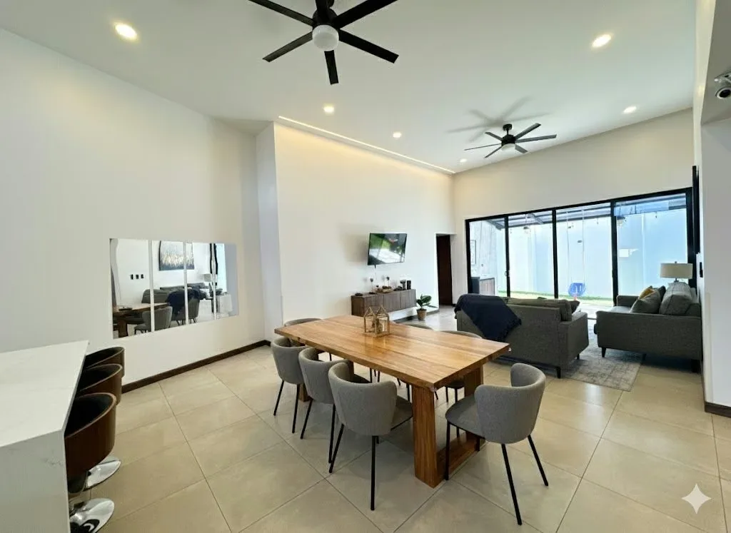 ONE-STORY HOUSE FOR RENT AND SALE IN RESIDENTIAL LOS ARCOS, CARIARI